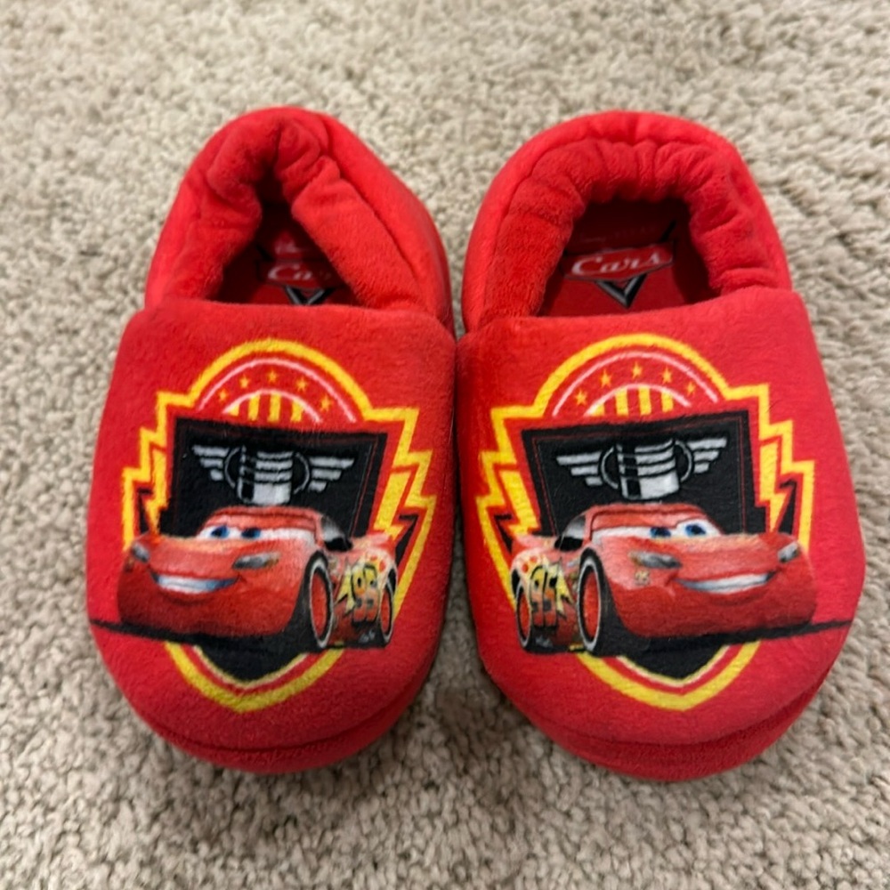 Cars slippers 5/6